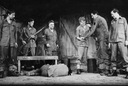 Filename=alanrickmanlongshorttallonstage001.jpg
Filesize=107KiB
Dimensions=750x505
Date added=Sep 27, 2025 alanrickmanlongshorttallonstage001.jpg