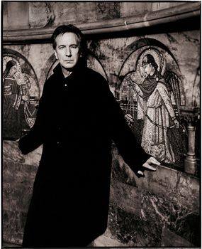 alanrickman2001photoshootkevinwestenberg002.jpg