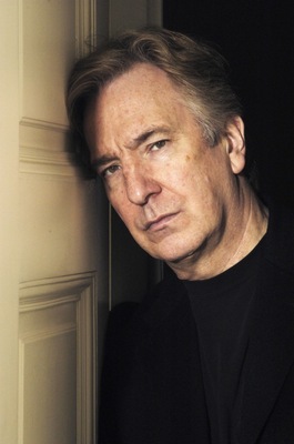 alanrickman2004photoshootcambridgejones005.jpg
