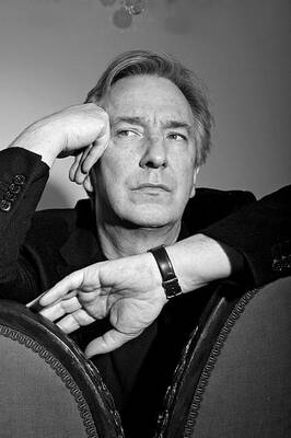 alanrickman2004photoshootcambridgejones008.jpg