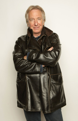 alanrickman2008photoshoothollywoodlifehouse010.jpg
