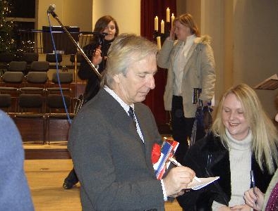 alanrickman2004starsshineautism027.jpg