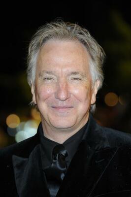 alanrickmanalicewonderlandpremierelondres031.jpg